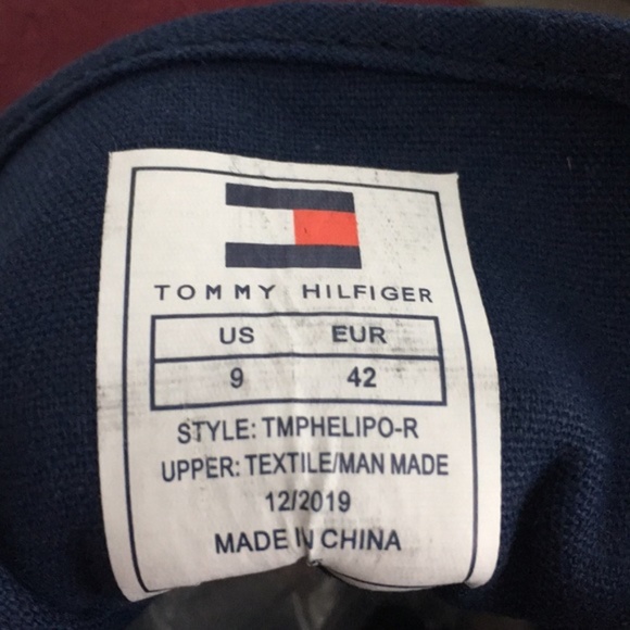 Tommy Hilfiger N.Y.C. Men’s Sneakers Size 9 - Picture 8 of 8
